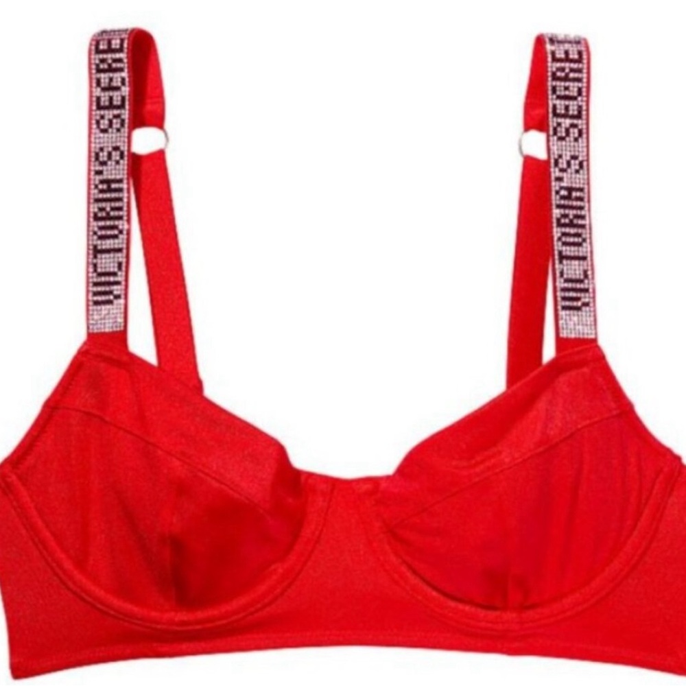 Victoria's Secret Swim Shine Strap Wicked Bikini Top Red
32DD - NWT